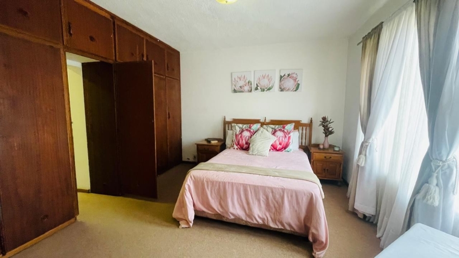2 Bedroom Property for Sale in Beacon Bay Eastern Cape